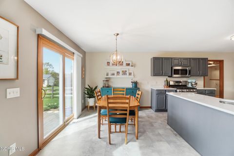 Tiny photo for 276 Twinbrook Drive, Perrysburg, OH 43551 (MLS # 10006462)