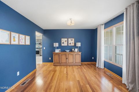 Tiny photo for 276 Twinbrook Drive, Perrysburg, OH 43551 (MLS # 10006462)