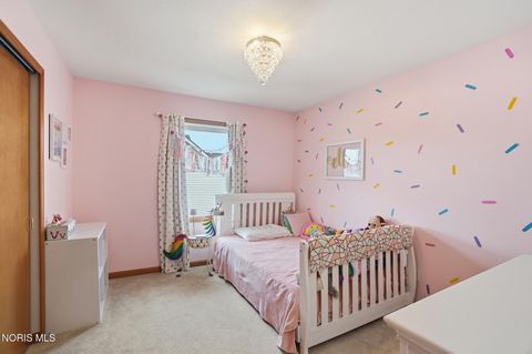 Tiny photo for 276 Twinbrook Drive, Perrysburg, OH 43551 (MLS # 10006462)