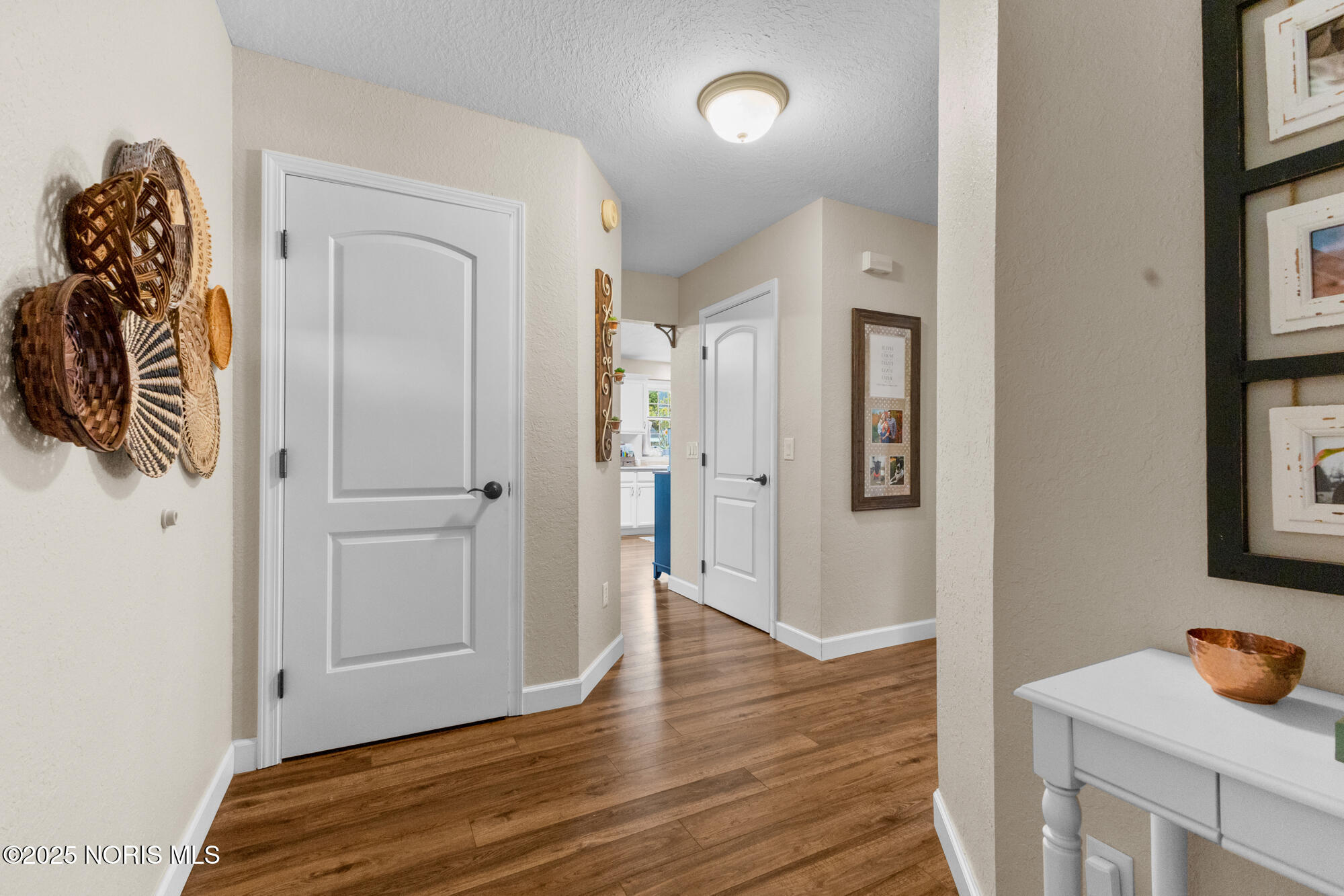 834 N Christopher Street