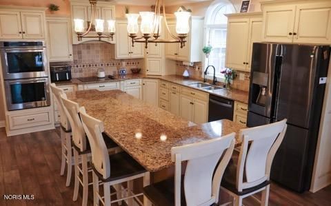 Tiny photo for 1300 Heisler Road, Edgerton, OH 43517 (MLS # 10004458)