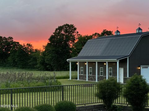 Tiny photo for 1300 Heisler Road, Edgerton, OH 43517 (MLS # 10004458)