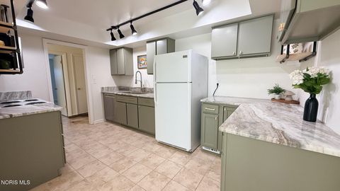 Tiny photo for 4243 W Bancroft Street #205e, Toledo, OH 43615 (MLS # 10007748)