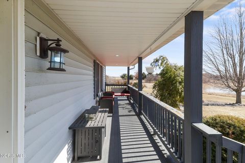 Tiny photo for 2239 County Road F, Edon, OH 43518 (MLS # 10004885)