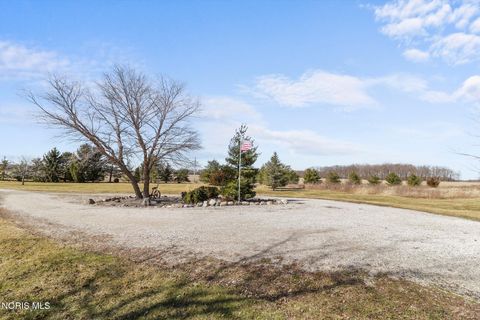 Tiny photo for 2239 County Road F, Edon, OH 43518 (MLS # 10004885)