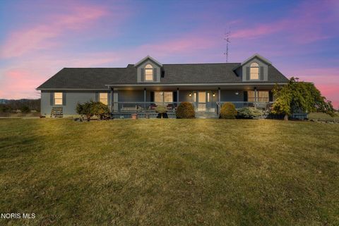 Photo of 2239 County Road F, Edon, OH 43518 (MLS # 10004885)