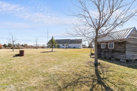 Tiny photo for 2239 County Road F, Edon, OH 43518 (MLS # 10004885)