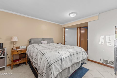 Tiny photo for 5436 Yermo Drive, Toledo, OH 43613 (MLS # 10013001)