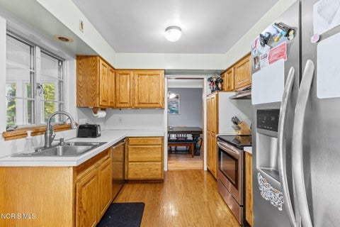 Tiny photo for 5436 Yermo Drive, Toledo, OH 43613 (MLS # 10013001)