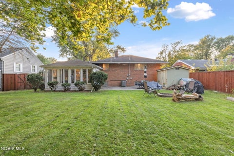 Tiny photo for 5436 Yermo Drive, Toledo, OH 43613 (MLS # 10013001)