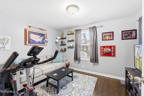 Tiny photo for 1120 S West Street, Findlay, OH 45840 (MLS # 10005095)