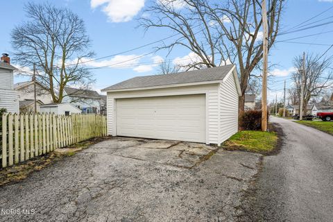Tiny photo for 1120 S West Street, Findlay, OH 45840 (MLS # 10005095)