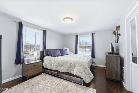 Tiny photo for 1120 S West Street, Findlay, OH 45840 (MLS # 10005095)