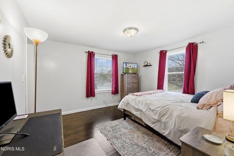 Tiny photo for 1120 S West Street, Findlay, OH 45840 (MLS # 10005095)