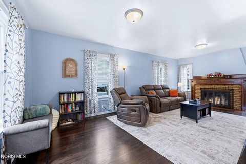 Tiny photo for 1120 S West Street, Findlay, OH 45840 (MLS # 10005095)