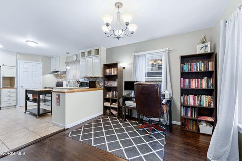 Tiny photo for 1120 S West Street, Findlay, OH 45840 (MLS # 10005095)