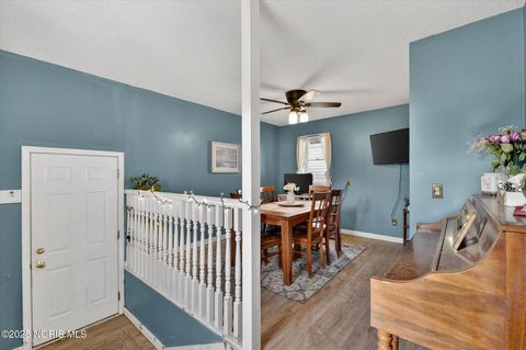 Tiny photo for 817 S Wood Street, Fostoria, OH 44830 (MLS # 10002449)