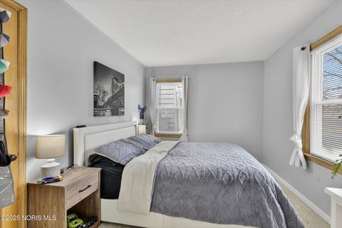 Tiny photo for 817 S Wood Street, Fostoria, OH 44830 (MLS # 10002449)