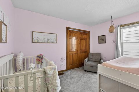 Tiny photo for 817 S Wood Street, Fostoria, OH 44830 (MLS # 10002449)