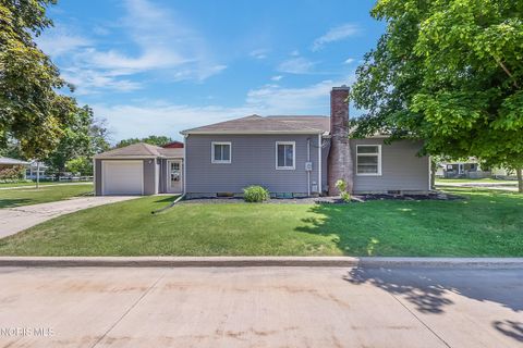 Tiny photo for 406 Stryker Street, Archbold, OH 43502 (MLS # 10009126)