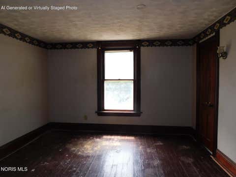 Tiny photo for 1106 Orchard Street, Toledo, OH 43609 (MLS # 10011681)