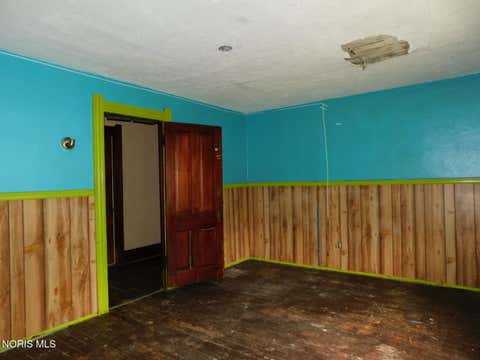 Tiny photo for 1106 Orchard Street, Toledo, OH 43609 (MLS # 10011681)