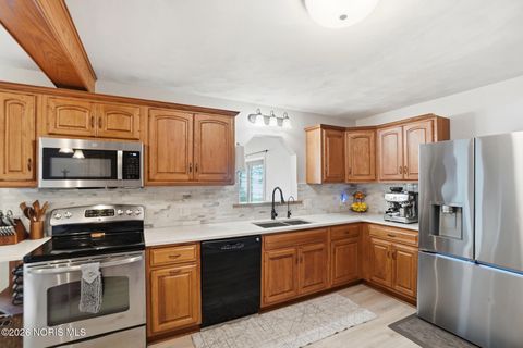 Tiny photo for 8513 County Road 248, Findlay, OH 45840 (MLS # 10002896)