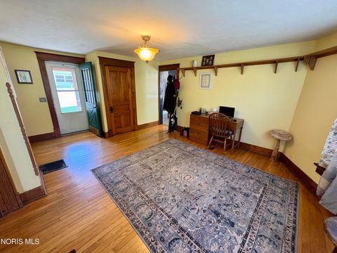 Tiny photo for 84 Coe Street, Tiffin, OH 44883 (MLS # 10009185)
