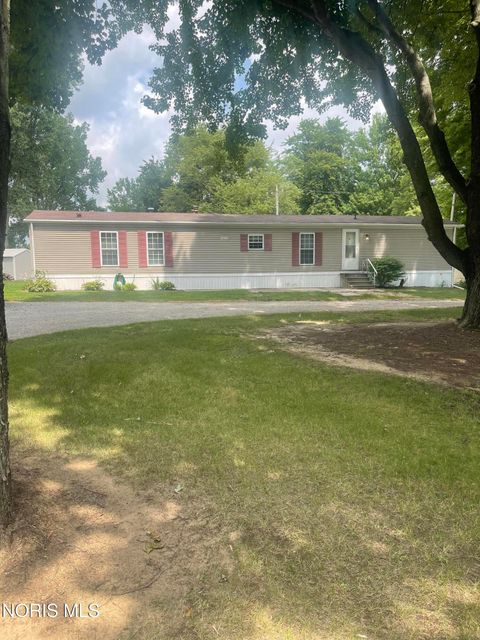 Mobile Home For Sale - 3787 County Road 4<br/> Swanton, OH 43558