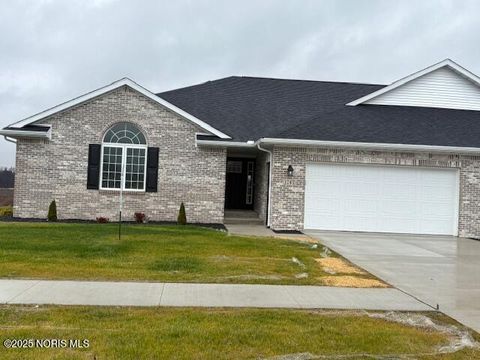 Photo of 1742 Dolly Drive, Bowling Green, OH 43402 (MLS # 10001807)