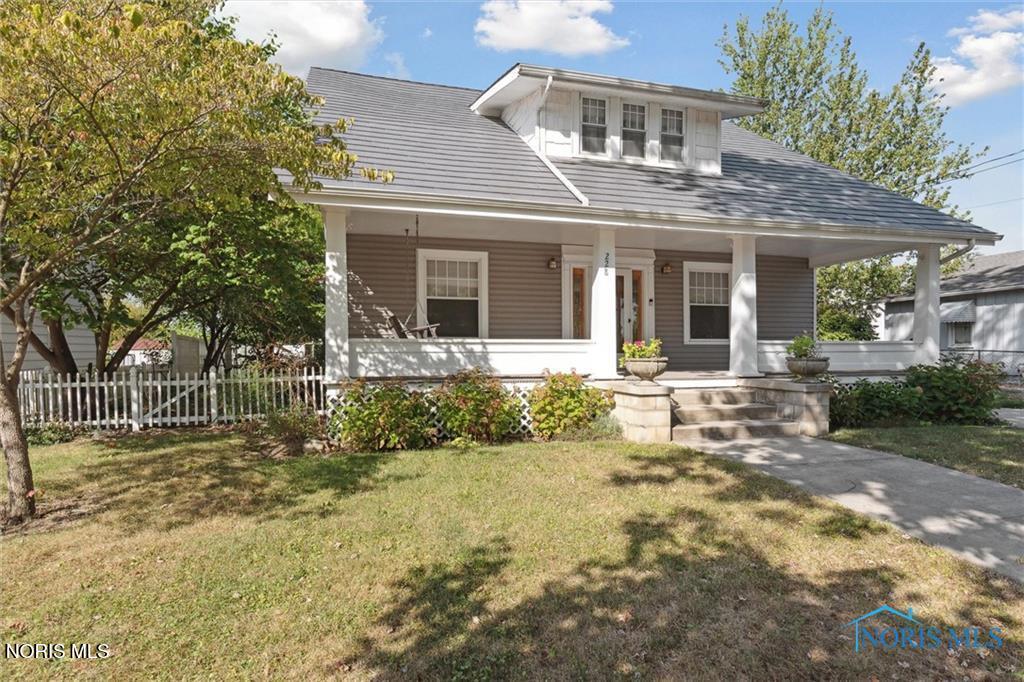 228 Vine Street