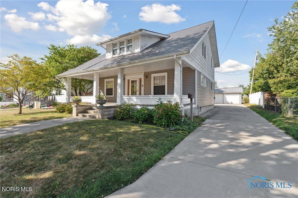 228 Vine Street