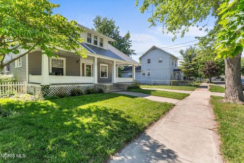 Tiny photo for 228 Vine Street, Wauseon, OH 43567 (MLS # 10008164)