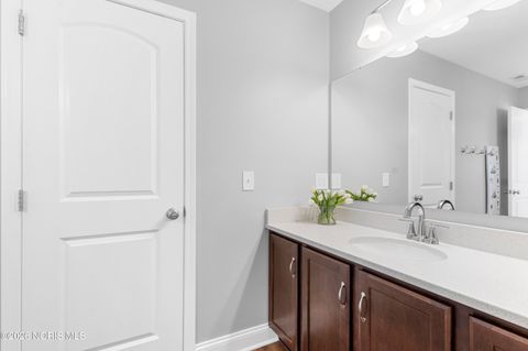 Tiny photo for 4420 Kimball Creek West, Sylvania, OH 43560 (MLS # 10003776)