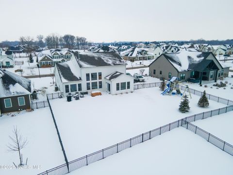 Tiny photo for 4420 Kimball Creek West, Sylvania, OH 43560 (MLS # 10003776)