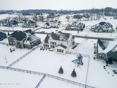 Tiny photo for 4420 Kimball Creek West, Sylvania, OH 43560 (MLS # 10003776)