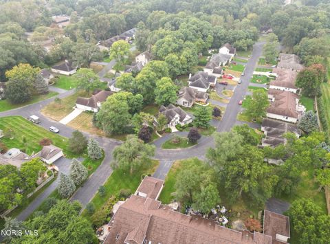 Tiny photo for 2110 Austin Bluffs Court, Toledo, OH 43615 (MLS # 10005139)