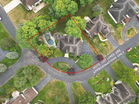 Tiny photo for 2110 Austin Bluffs Court, Toledo, OH 43615 (MLS # 10005139)