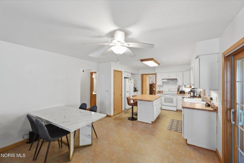 Tiny photo for 8124 Hidden Forest Drive, Holland, OH 43528 (MLS # 10014383)