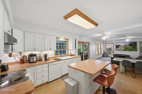 Tiny photo for 8124 Hidden Forest Drive, Holland, OH 43528 (MLS # 10014383)