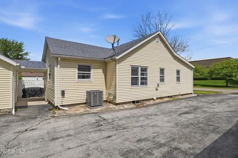 Tiny photo for 310 Osborn Avenue, Findlay, OH 45840 (MLS # 10007171)