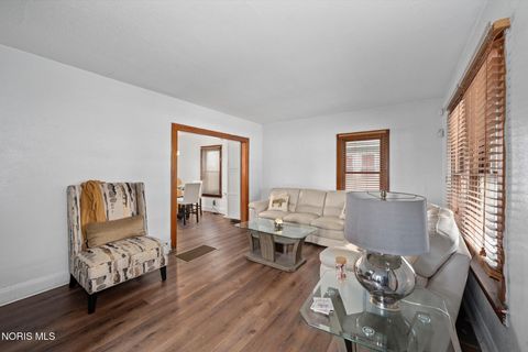 Tiny photo for 1805 Tremainsville Road, Toledo, OH 43613 (MLS # 10006655)