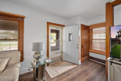 Tiny photo for 1805 Tremainsville Road, Toledo, OH 43613 (MLS # 10006655)