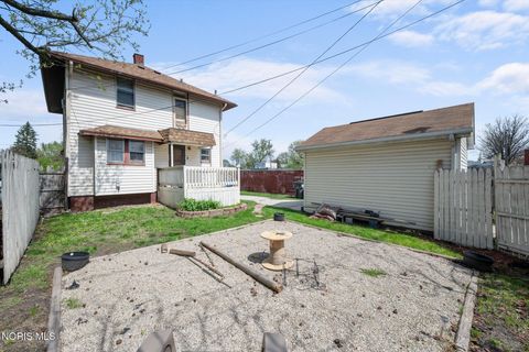 Tiny photo for 1805 Tremainsville Road, Toledo, OH 43613 (MLS # 10006655)