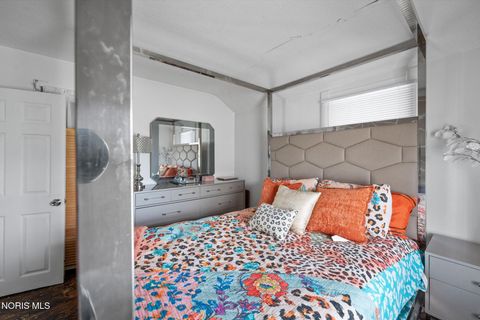 Tiny photo for 1805 Tremainsville Road, Toledo, OH 43613 (MLS # 10006655)