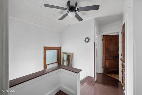 Tiny photo for 1805 Tremainsville Road, Toledo, OH 43613 (MLS # 10006655)