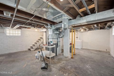 Tiny photo for 1805 Tremainsville Road, Toledo, OH 43613 (MLS # 10006655)