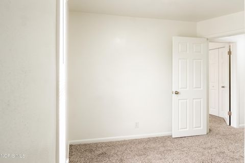 Tiny photo for 822 Booth Avenue, Toledo, OH 43608 (MLS # 10009017)