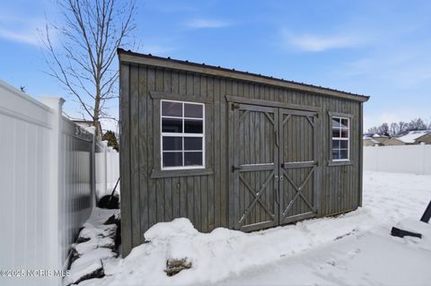 Tiny photo for 150 James Court, Findlay, OH 45840 (MLS # 10002204)