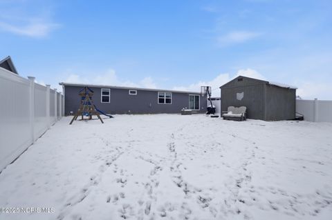 Tiny photo for 150 James Court, Findlay, OH 45840 (MLS # 10002204)